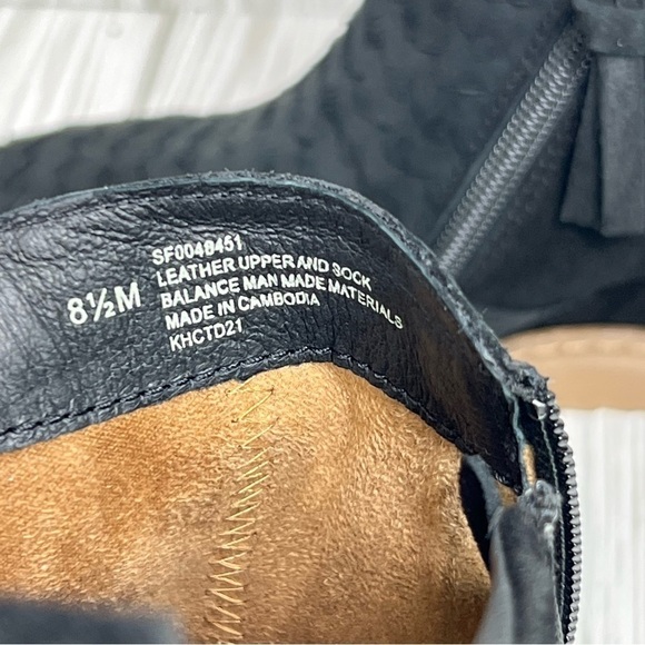 SÖFFT Slayton Black Wedge Bootie Size 8.5 - Picture 10 of 14